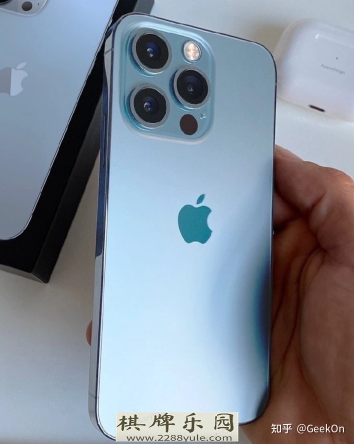 何评价iPhone13Pro系列首发远峰蓝色如何评价这一新